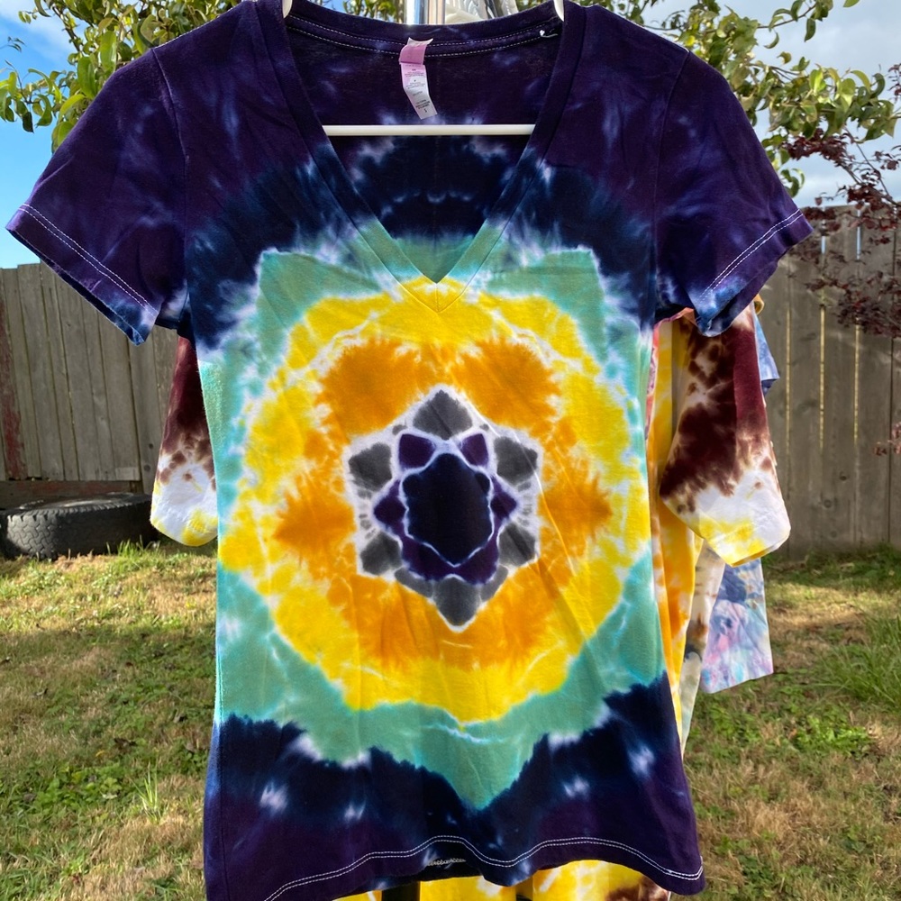 Women’s Tie Dye Mandala T